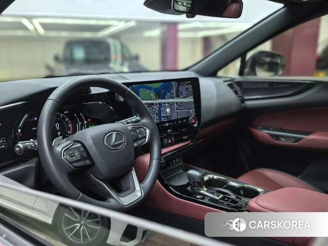 Lexus NX id 4273938 из Китая 32