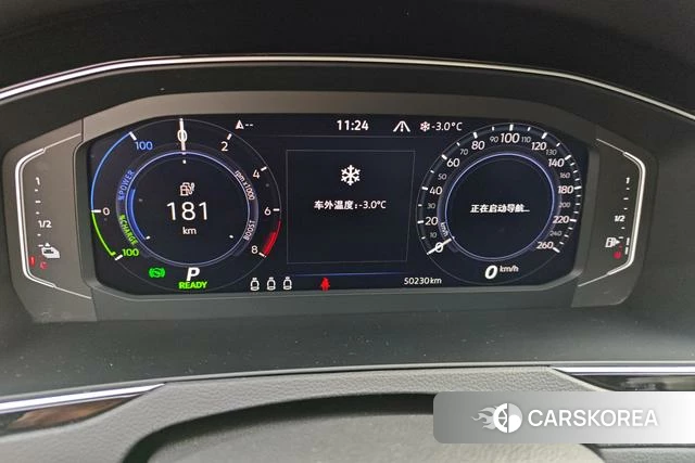 Volkswagen Magotan PHEV id 4297937 из Китая 13