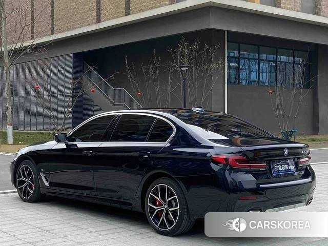 BMW 5 series id 4260244 из Китая 9