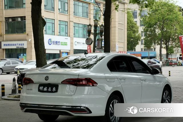 Volkswagen Bora id 4215678 из Китая 9