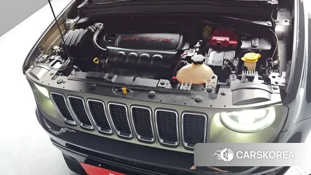 Jeep Renegade id 3631111 из Кореи 16