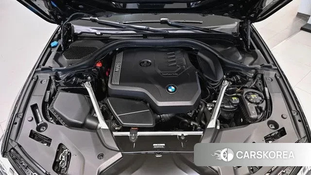 BMW 5 Series (G30) id 3513427 из Кореи 14