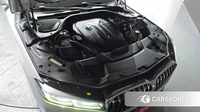 BMW 7 Series (G11) id 4225151 из Кореи 29