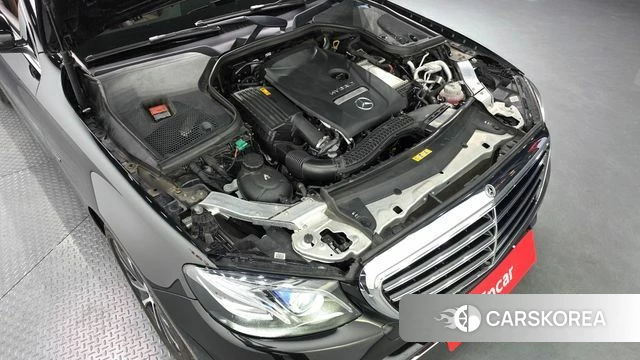 Mercedes-Benz E-Class W213 id 4446949 из Кореи 28