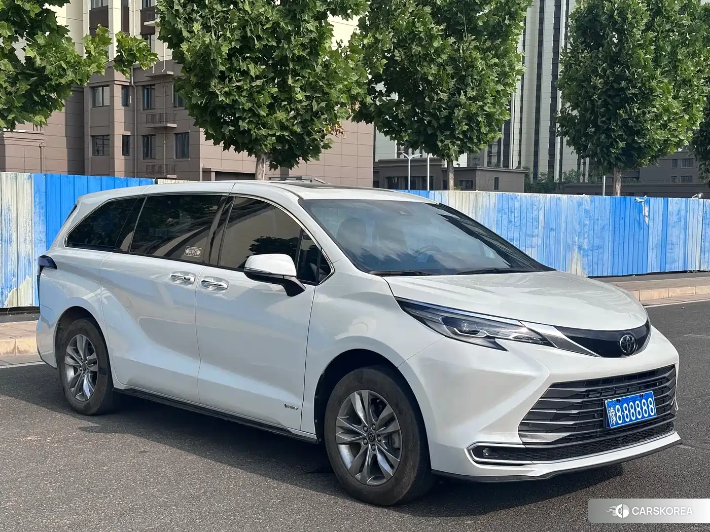 Toyota Sienna 2025 Белый из Китая, фото 6