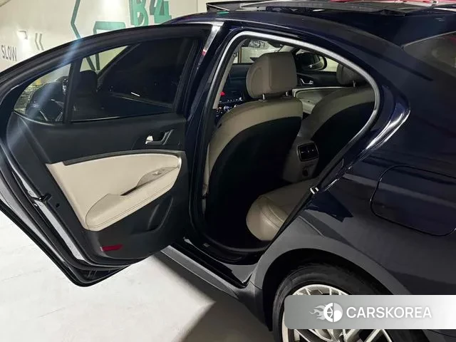 Genesis G70 id 3643748 из Кореи 12