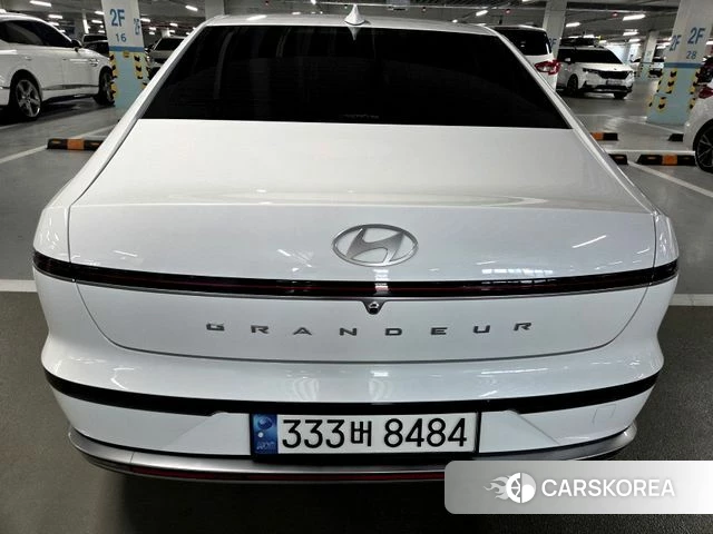 Hyundai Grandeur Hybrid (GN7) id 4419627 из Кореи 10