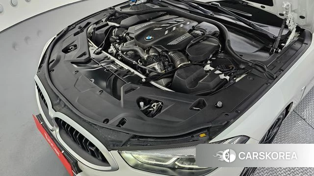 BMW 8 Series (G15) id 4494165 из Кореи 26