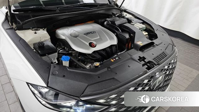 Hyundai The New Grandeur IG Hybrid id 4188016 из Кореи 31