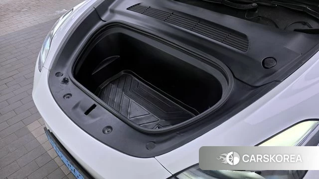 Tesla Model Y id 3896854 из Кореи 16