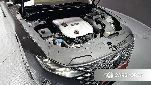 Hyundai The New Grandeur IG Hybrid id 4179879 из Кореи 16