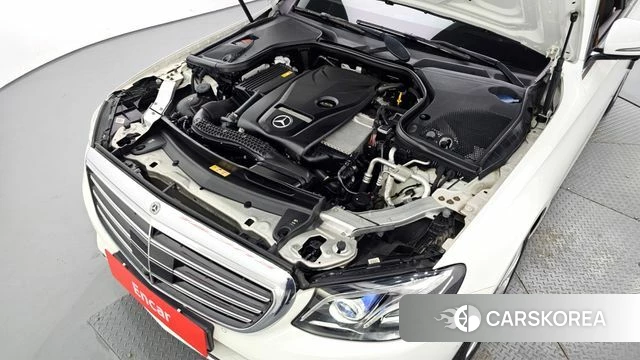 Mercedes-Benz E-Class W213 id 4250831 из Кореи 30