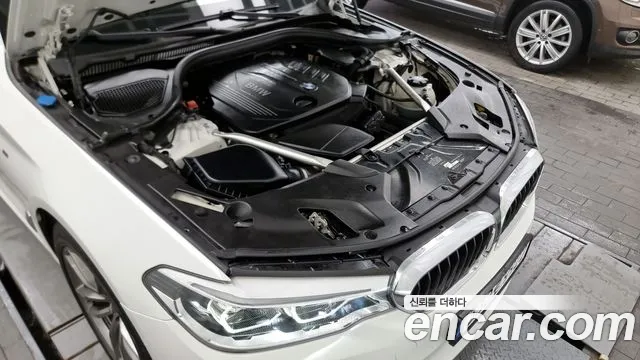 BMW 5 Series (G30) id 2721989 из Кореи 16