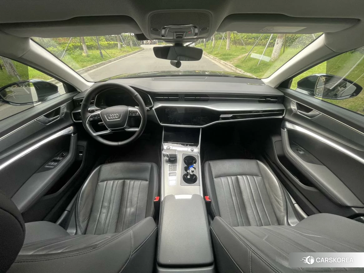 Audi A6 (import) 2022 Черный из Китая, фото 6