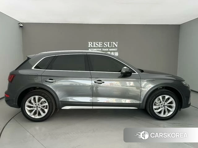 Audi Q5L id 4242194 из Китая 11