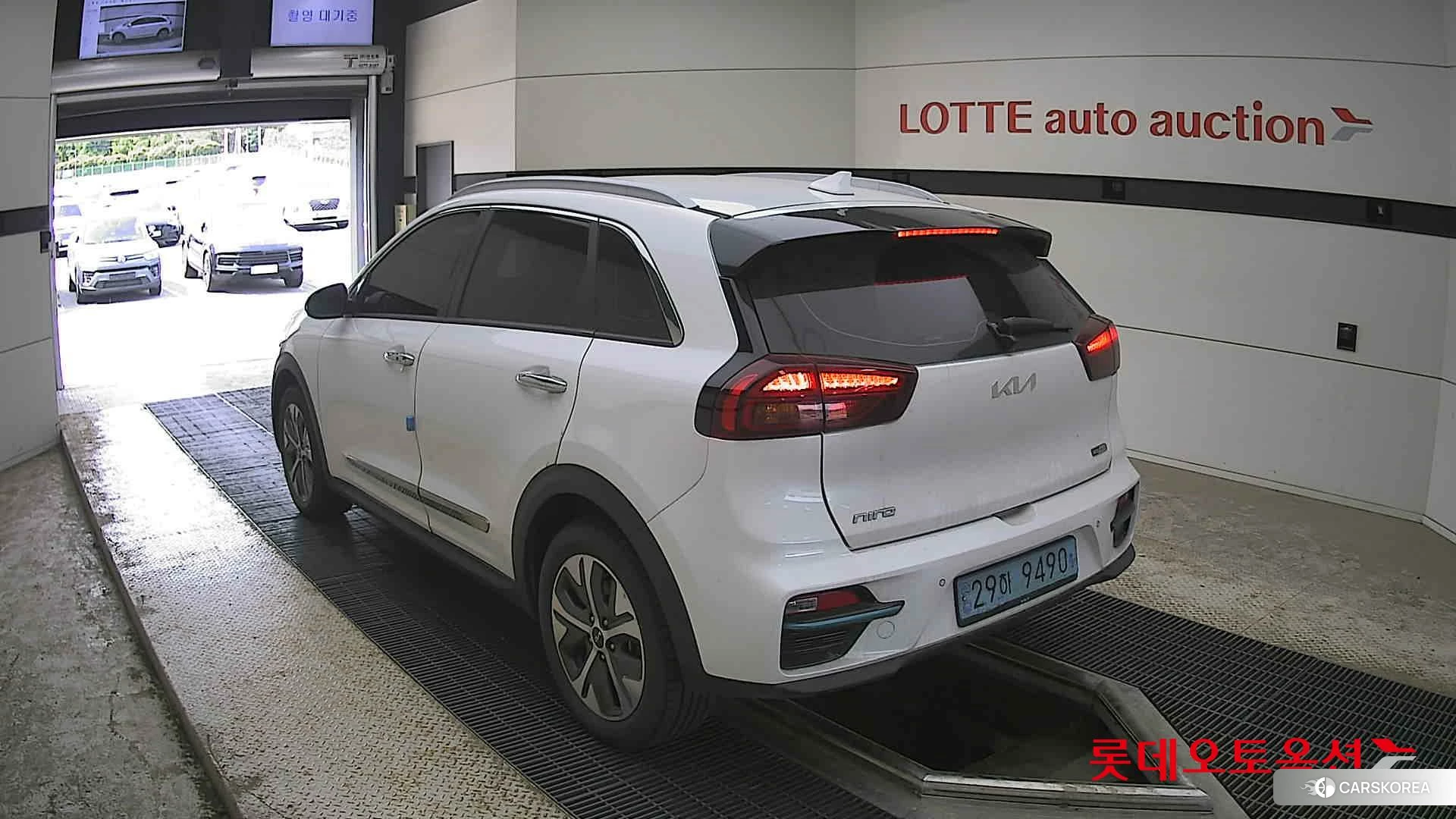 Kia Niro EV id 4347402 из Кореи 32