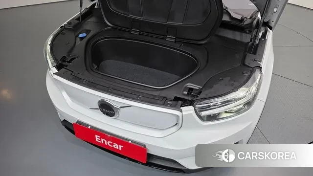 Volvo XC40 Richards id 3360810 из Кореи 16