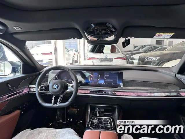 BMW 7 Series (G70) id 2462717 из Кореи 15