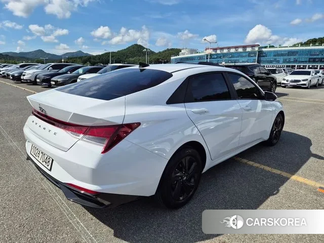 Hyundai Avante (CN7) id 3098095 из Кореи 16