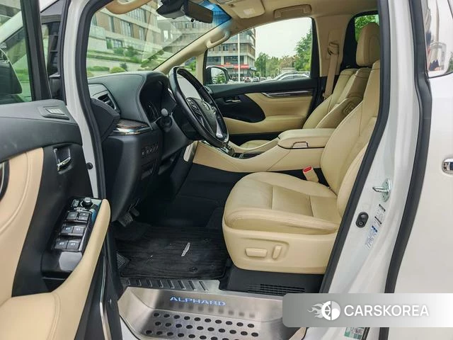 Toyota Elfa id 4300339 из Китая 8