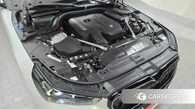 BMW 5 Series (G60) id 4400187 из Кореи 16