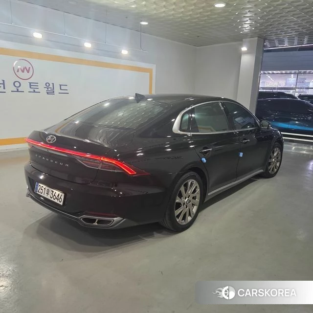 Hyundai The New Grandeur IG Hybrid id 3791987 из Кореи 16