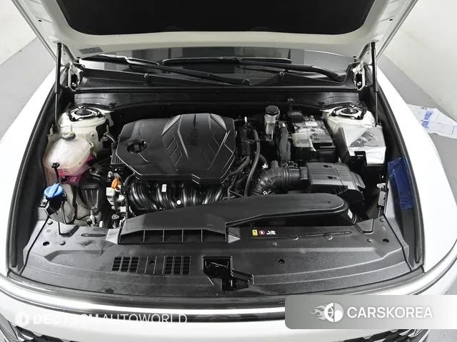 Hyundai Grandeur (GN7) id 3487236 из Кореи 16