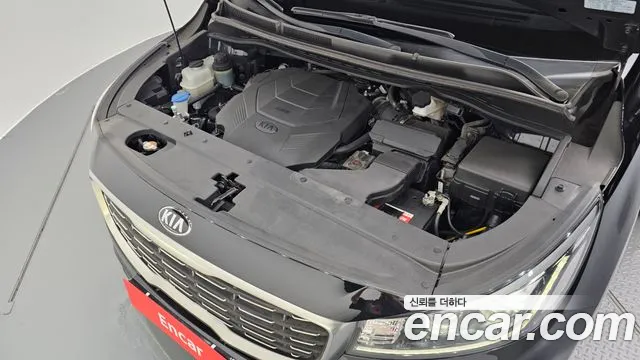 Kia The New Carnival id 2813207 из Кореи 16