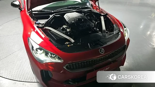 Kia Stinger id 3520104 из Кореи 16