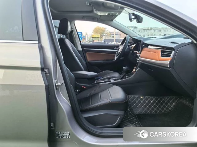 Volkswagen Bora id 4257715 из Китая 16