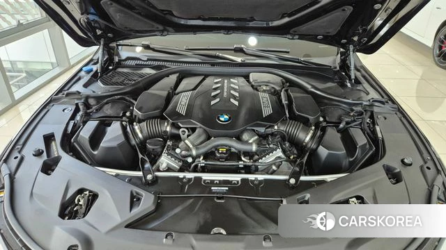 BMW 8 Series (G15) id 4267295 из Кореи 16