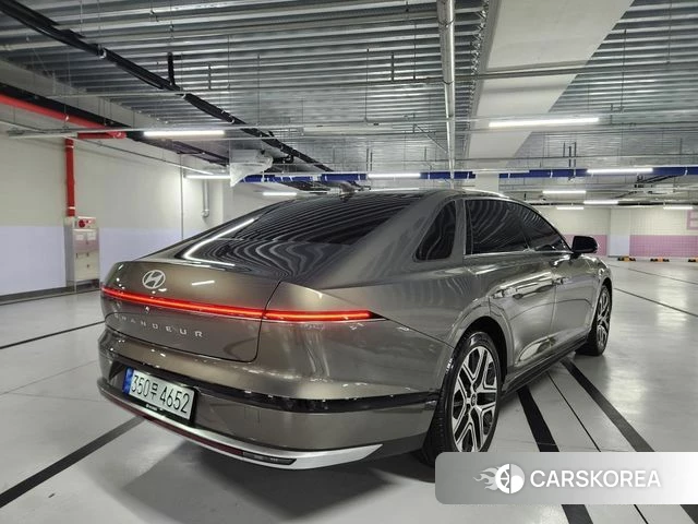 Hyundai Grandeur Hybrid (GN7) id 4486672 из Кореи 16