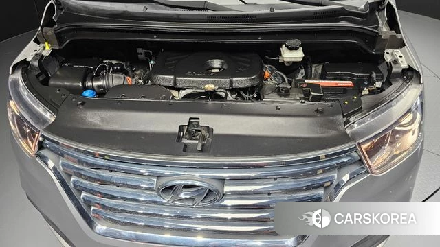 Hyundai The New Grand Starex id 4520309 из Кореи 16