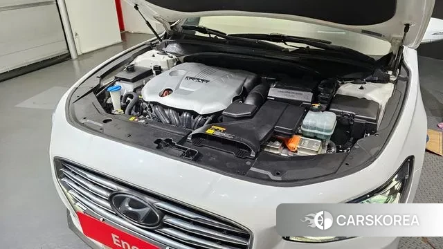 Hyundai Grandeur IG Hybrid id 3024698 из Кореи 16