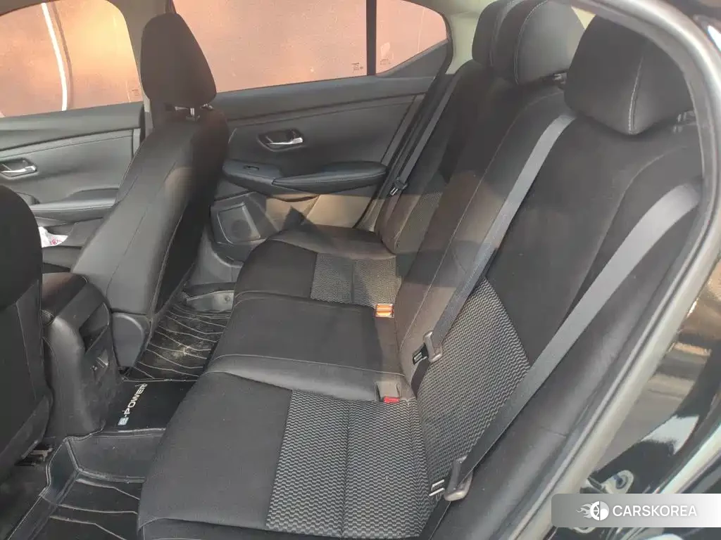 Nissan Sylphy id 4681152 из Китая 17