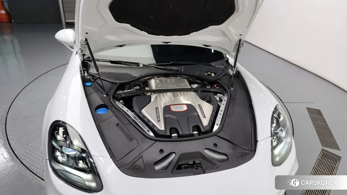 Porsche Panamera (971) id 2010807 из Кореи 16