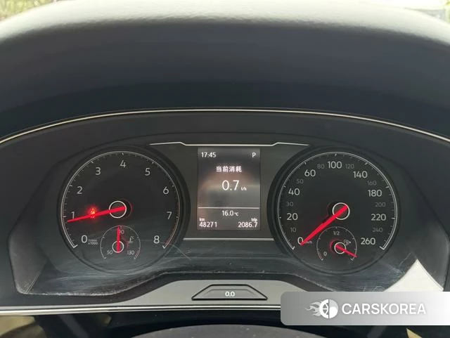 Volkswagen Passat id 4274185 из Китая 13