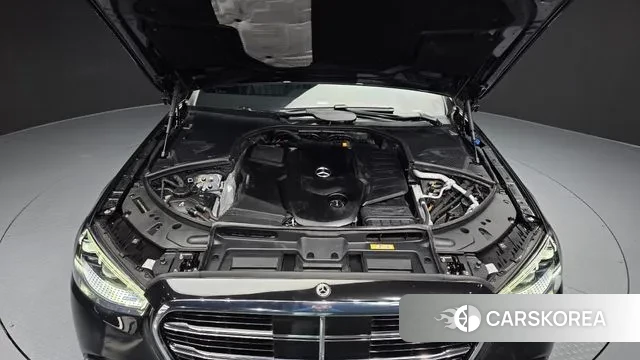Mercedes-Benz S-Class W223 id 3752945 из Кореи 16
