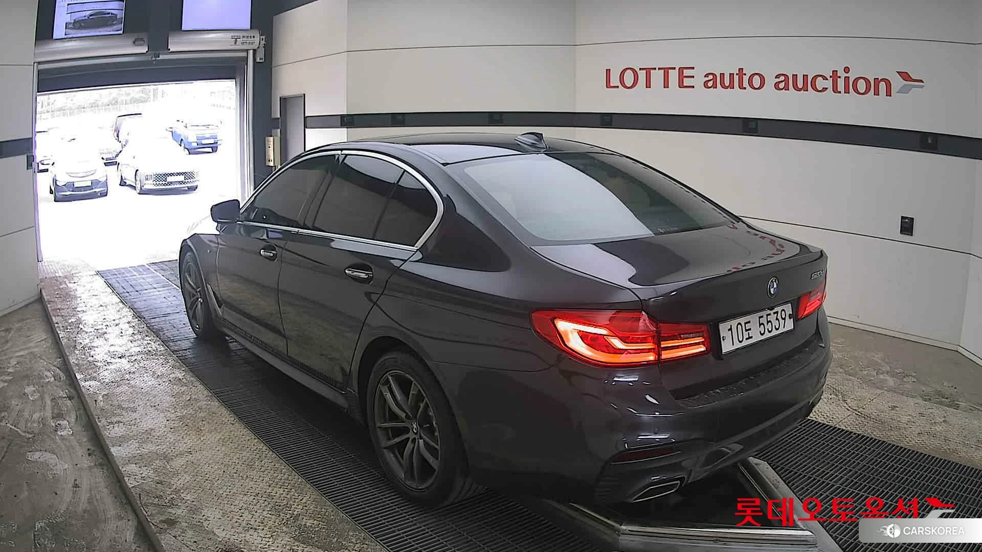 BMW  520d id 3875656 из Кореи 33