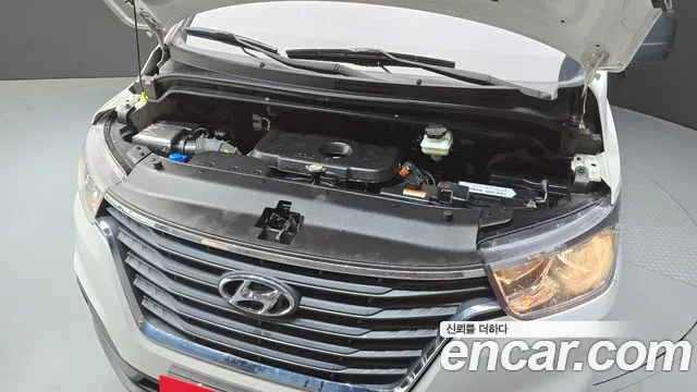 Hyundai The New Grand Starex id 2817721 из Кореи 16