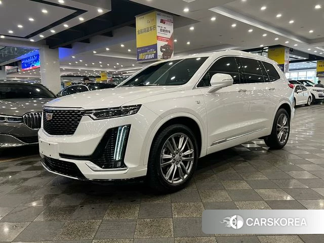 Cadillac XT6 2022 Белый из Китая, фото 6