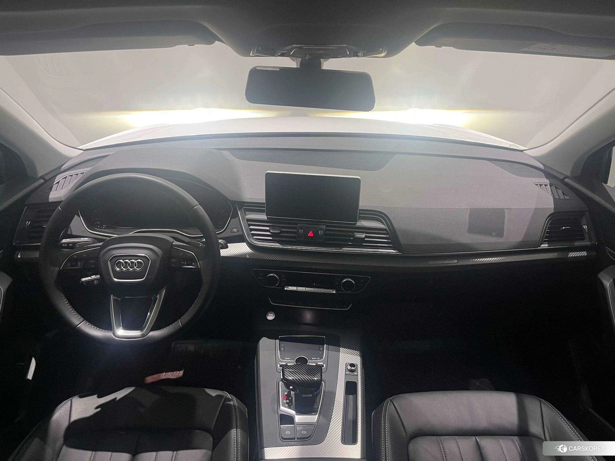 Audi Q5L id 4453009 из Китая 13