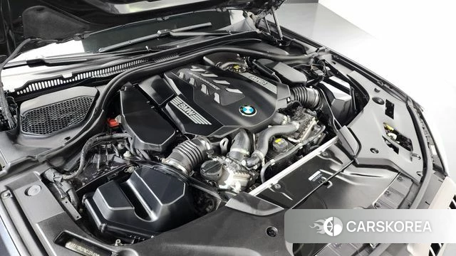 BMW 5 Series (G30) id 3839657 из Кореи 16