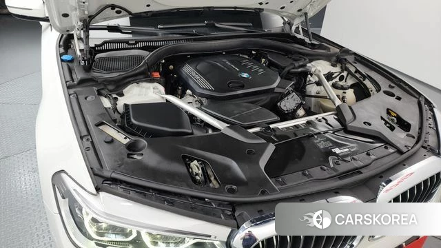 BMW 5 Series (G30) id 4530038 из Кореи 30