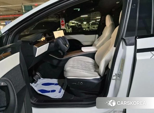 Tesla Model X id 4601298 из Кореи 16