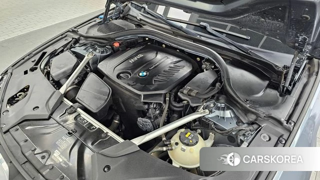 BMW 5 Series (G30) id 4430383 из Кореи 28