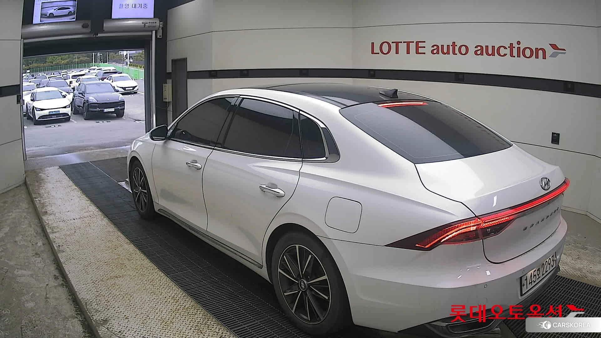 Hyundai Grandeur id 4289423 из Кореи 31