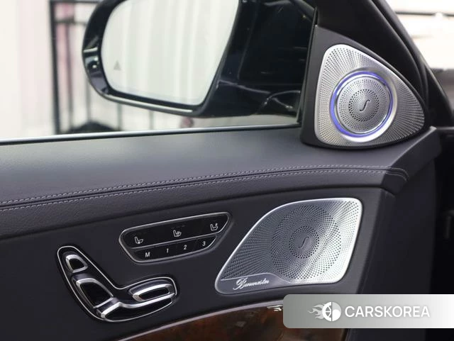 Mercedes-Benz S-class AMG id 4242404 из Китая 26