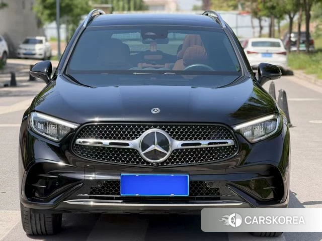 Mercedes-Benz GLC 2024 Черный из Китая, фото 6