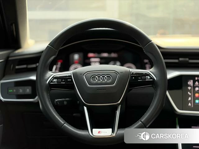 Audi A6L id 4278638 из Китая 10